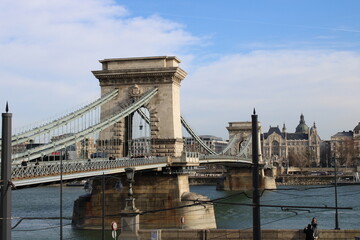Obraz premium Budapest is the capital and the most populous city of Hungary, and the ninth-largest city in the European Union by population within city limits.