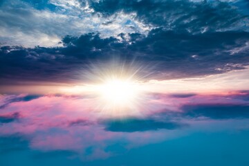 Obraz premium Colorful sky and sunrise. Natural landscape of the atmosphere 