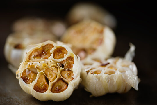 rustic roasted baked garlic