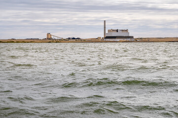 Sheerness coal mine and electricity generator near the town of Hanna, Alberta, Canada