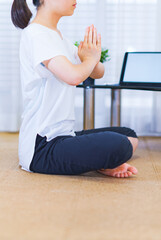 girl playing Yoga for diet