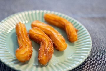 ホームメイドのチュロス