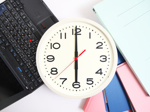 6時 Images Browse 179 Stock Photos Vectors And Video Adobe Stock
