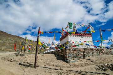 Kunzum pass on a Summer day