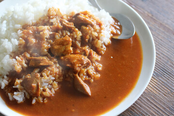 出来たてのほんわか湯気の上がるカレーライス