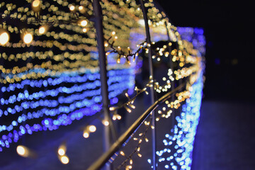 イルミネーションのトンネル