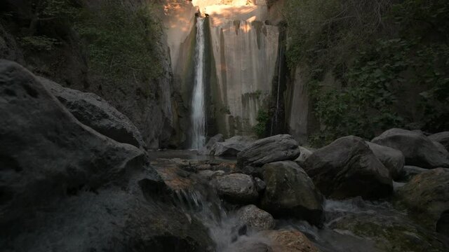Video of a waterfall in Los Cahorros, Sierra Nevada, Granada, Spain.