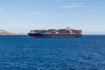 Fototapeta premium Crossing the Strait of Gibraltar by ferry