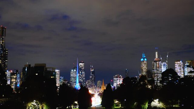 Melbourne paranoma skyline timelapse at night time 
melbourne city night time timelapse