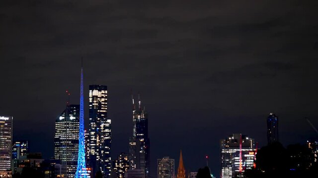 Melbourne paranoma skyline timelapse at night time 
melbourne city night time timelapse
