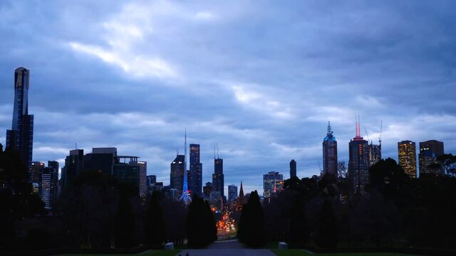 Melbourne paranoma skyline timelapse at night time 
melbourne city night time timelapse