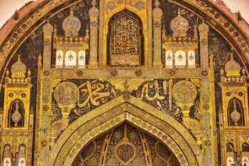 Fototapeta na wymiar Bijapur Islamic Art in a Mosque, Karnataka, India 
