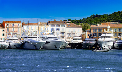 Yachts à Saint-Tropez