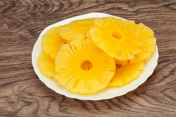 Marinated pineapple rings in the bowl