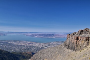 Fototapeta premium Timpanogos hiking trail landscape views in Uinta Wasatch Cache National Forest, around Utah Lake, in the Rocky Mountains in fall. Views of Midway, Heber, Provo city, Salt Lake and Utah County. USA.