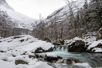 Fototapeta na wymiar stunningly beautiful winter view of the Norwegian nature