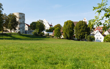 Fototapeta na wymiar Ausblick auf Stadt Trochtelfingen im Landkreis Reutlingen auf der Schwäbischen Alb