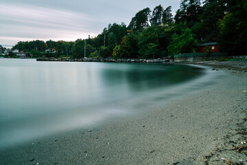 Long exposure of the seaside at Lysaker brygge. 