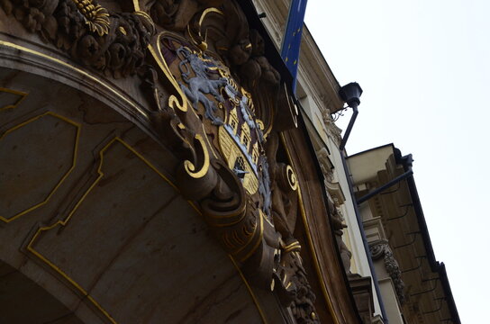 clock on the roof