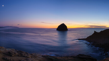 Sunset at Cape Kiwanda with Haystack Rock.
Oregon