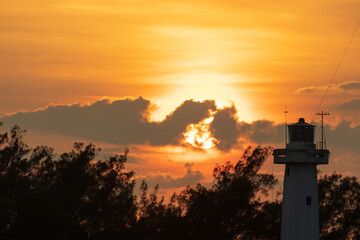 Atardecer en el faro de Tuxpan, Veracruz, México