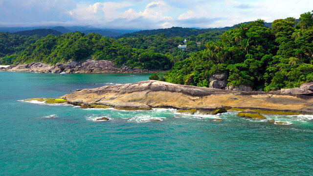 Praia das Conchas - Guaruj&aacute; - SP - BR