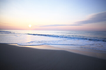 波　 太平洋　渥美半島　 朝焼け　愛知県田原市　日本　 