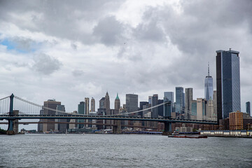 Obraz premium A view of lower Manhattan skyline from the East River in New York City on Sunday, Sept. 13, 2020. (Gordon Donovan)