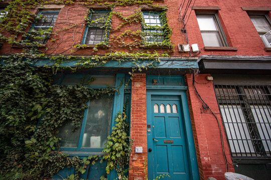 Buildings in the Vinegar Hill section of Brooklyn, New York on Sunday, Sept. 13, 2020. (Gordon Donovan)
