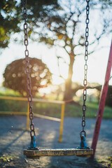 寂しいブランコ