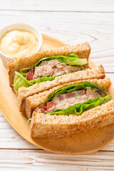 Homemade Tuna Sandwich