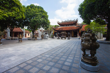 BacNinh, VietNam , The main hall The Ly Bat De Temple or Do Temple , is a temple near Hanoi of which the central section was built in 1028