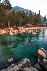 Fototapeta na wymiar Summer time at San Harbor State Park, Lake Tahoe