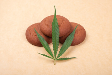 cookie with THC, sweet food with cannabis 