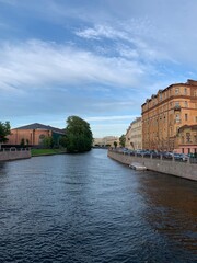 Naklejka premium Saint-Petersburg in the evening, riverside
