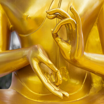 Golden Buddha hand Close-up,Golden Buddha Hand, Metal, Sculpture, Statue Gesturing