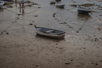 Boat stranded in Cadiz beach