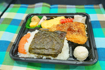 アジフライ弁当