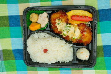 チキンカツ弁当
