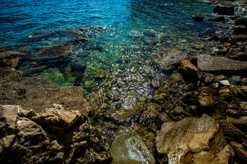 Obraz premium Rocas y aguas de mar