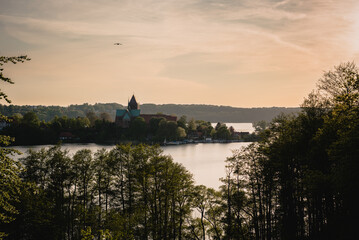 Naklejka premium Schöne Aussicht auf Ratzeburg zum Ratzeburger Dom