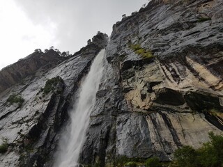 Fototapeta na wymiar Waterfall in the Norwegian fjords