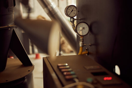 Gas monometer of professional coffee roasting machine