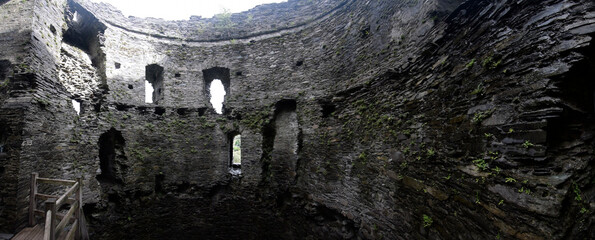 12th-century welsh fortress brickwork