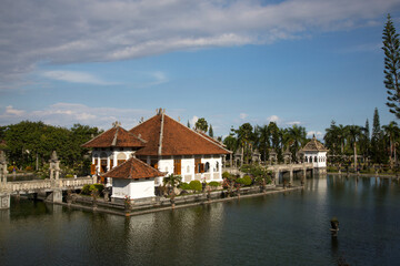 Fototapeta na wymiar house on a lake in Bali, Indonesia
