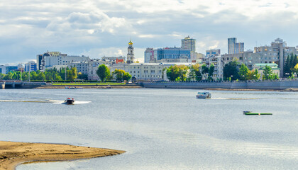 Fototapeta premium Yekaterinburg,the city center and the Iset river.Boat ride on the river.