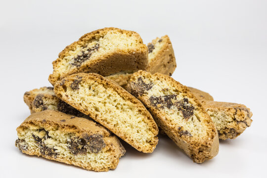 heap of cantuccini with chocolate drops