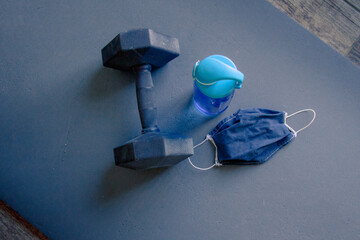 Sport, fitness, workout à la maison