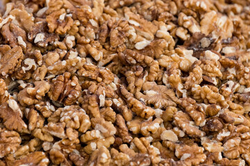 a large number of peeled walnut kernels