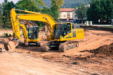 Working machines, reconstruction of roads due to better and faster transport. Excavation of old pipes and installation of a new water supply network